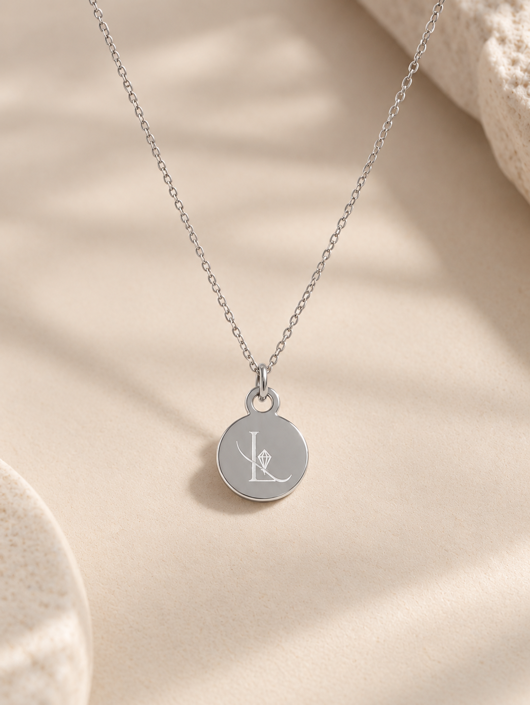 LUMIÈRE Signature Disc Necklace
